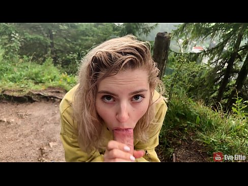 ❤️ Hluas nkauj nqos cum tom qab ib tug pej xeem blowjob - Eva Elfi ❤️ Anal video ntawm peb ﹏